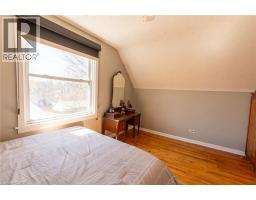 110 LORNE Crescent - 19