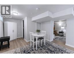 110 LORNE Crescent - 25