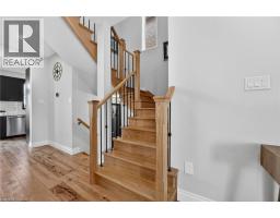 62 MOORE Crescent - 19