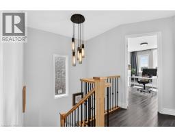 62 MOORE Crescent - 20