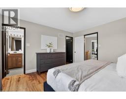 62 MOORE Crescent - 22