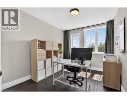 62 MOORE Crescent - 27