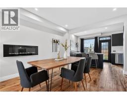 62 MOORE Crescent - 5