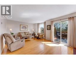 550 DANSBURY Drive - 10