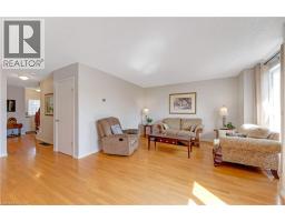 550 DANSBURY Drive - 11
