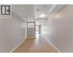 550 DANSBURY Drive - 35