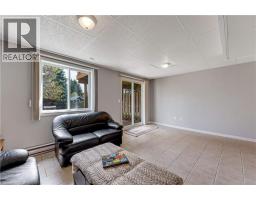 550 DANSBURY Drive - 39