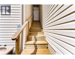 550 DANSBURY Drive - 41