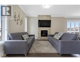 900 PONDCLIFFE Drive - 9