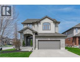 692 HALIFAX Road - 1