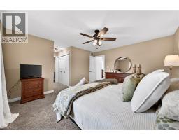 692 HALIFAX Road - 24