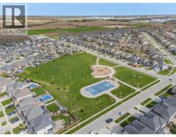 692 HALIFAX Road - 50