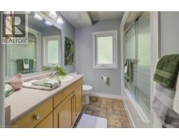 2 SMETANA Drive - 25