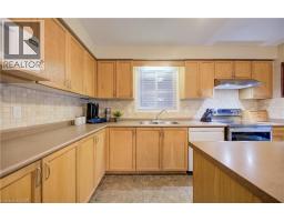 23 NORTHCLIFFE Crescent - 11
