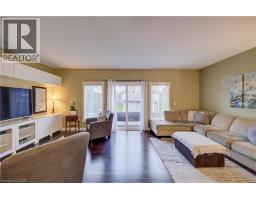 23 NORTHCLIFFE Crescent - 14