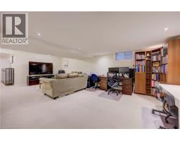 23 NORTHCLIFFE Crescent - 33