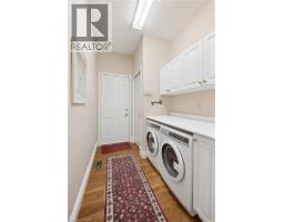 333 GEORGE Street N UnitNo. 1 - 10