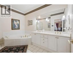 333 GEORGE Street N UnitNo. 1 - 15