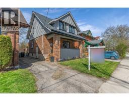 129 AHRENS Street W - 2