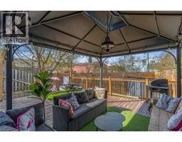 129 AHRENS Street W - 8