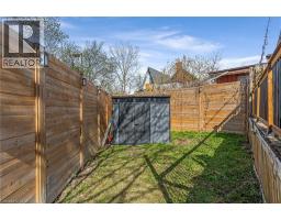 129 AHRENS Street W - 9