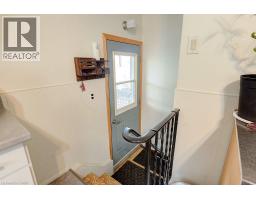 10 ELMWOOD Avenue - 23
