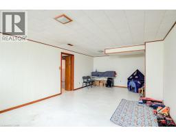 10 ELMWOOD Avenue - 25