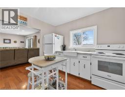 25 MELVILLE Lane - 11