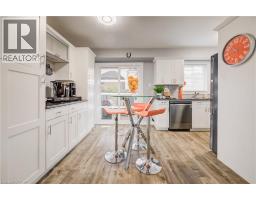 101 ESSEX POINT Drive - 10