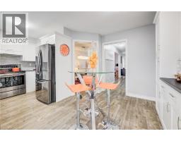 101 ESSEX POINT Drive - 13