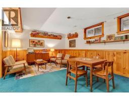 225 BENJAMIN Road UnitNo. 65 - 44
