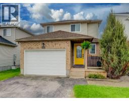 255 HIGHBROOK Crescent - 2