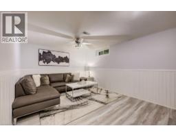 255 HIGHBROOK Crescent - 25