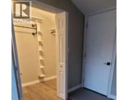 96 ORCHARD Avenue - 16