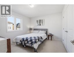 18 VIC CHAMBERS Place - 17