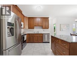 18 VIC CHAMBERS Place - 6