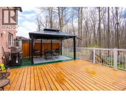 128 EBY Crescent - 16