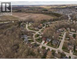 128 EBY Crescent - 32