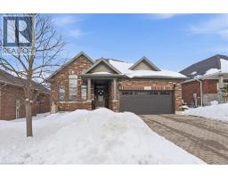 16 Piccadilly Square, MLS 40802143