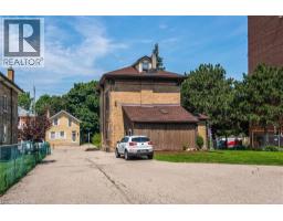 109 COLLEGE Street - 2