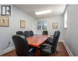 109 COLLEGE Street - 21