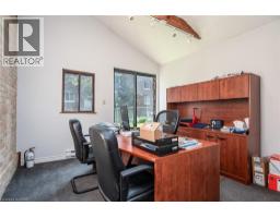 109 COLLEGE Street - 26