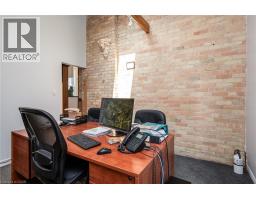 109 COLLEGE Street - 27