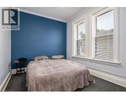 109 COLLEGE Street - 34