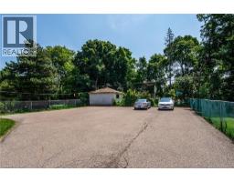 109 COLLEGE Street - 6