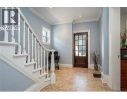 109 COLLEGE Street - 8