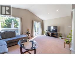 533 LANGLAW Drive - 11
