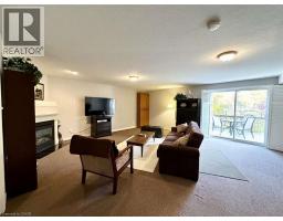600 HYDE PARK Road UnitNo. 267 - 25