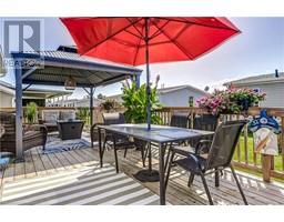 17 SILVER ASPEN Drive - 19