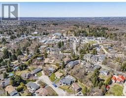 77 HILL CREST - 33